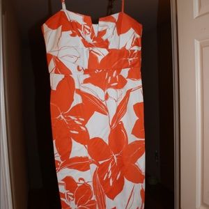Beautiful summer dress- classic and stylish- like new!!!